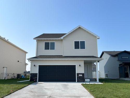 2517 36th Ave S, Moorhead, MN, 56560-3265 | Card Image