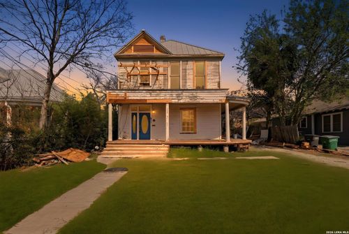 611 Mason St, San Antonio, TX, 78208-1305 | Card Image