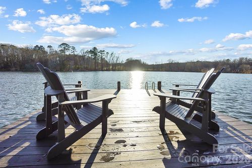 22246 Oakwood Rd, Albemarle, NC, 28001-7643 | Card Image