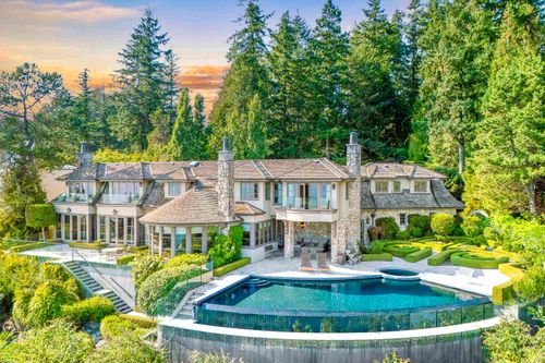 4672 Clovelly Walk, West Vancouver, BC, V7W1H5 | Card Image