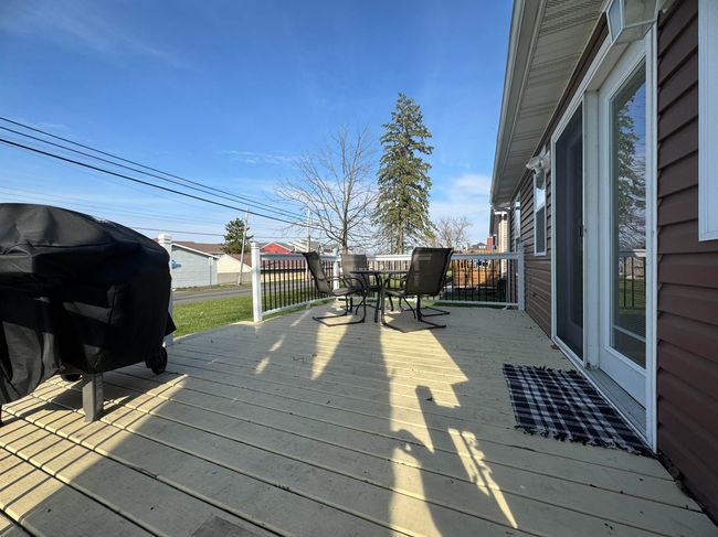 9800 N Denzel Dr, House other with 3 bedrooms, 2 bathrooms and null parking in Syracuse IN | Image 25