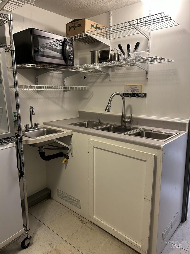 182 Main St, Home with 0 bedrooms, 0 bathrooms and null parking in Juliaetta ID | Image 30