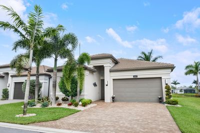 12612 Rainbow Reef Isle, House other with 2 bedrooms, 2 bathrooms and null parking in Boynton Beach FL | Image 1