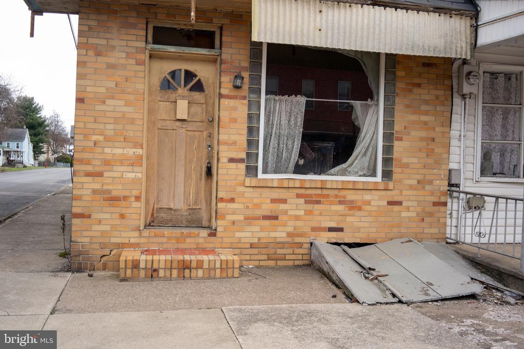 Residential Income in MOUNT CARMEL 3