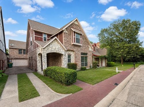 519 Rebecca Dr, Cedar Hill, TX, 75104-3061 | Card Image