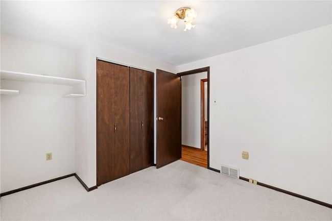 461 Willow St, House other with 3 bedrooms, 3 bathrooms and 2 parking in Springdale PA | Image 18