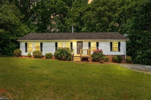 1004 Candlewood Cir, Siler City, NC, 27344-2359 | Card Image
