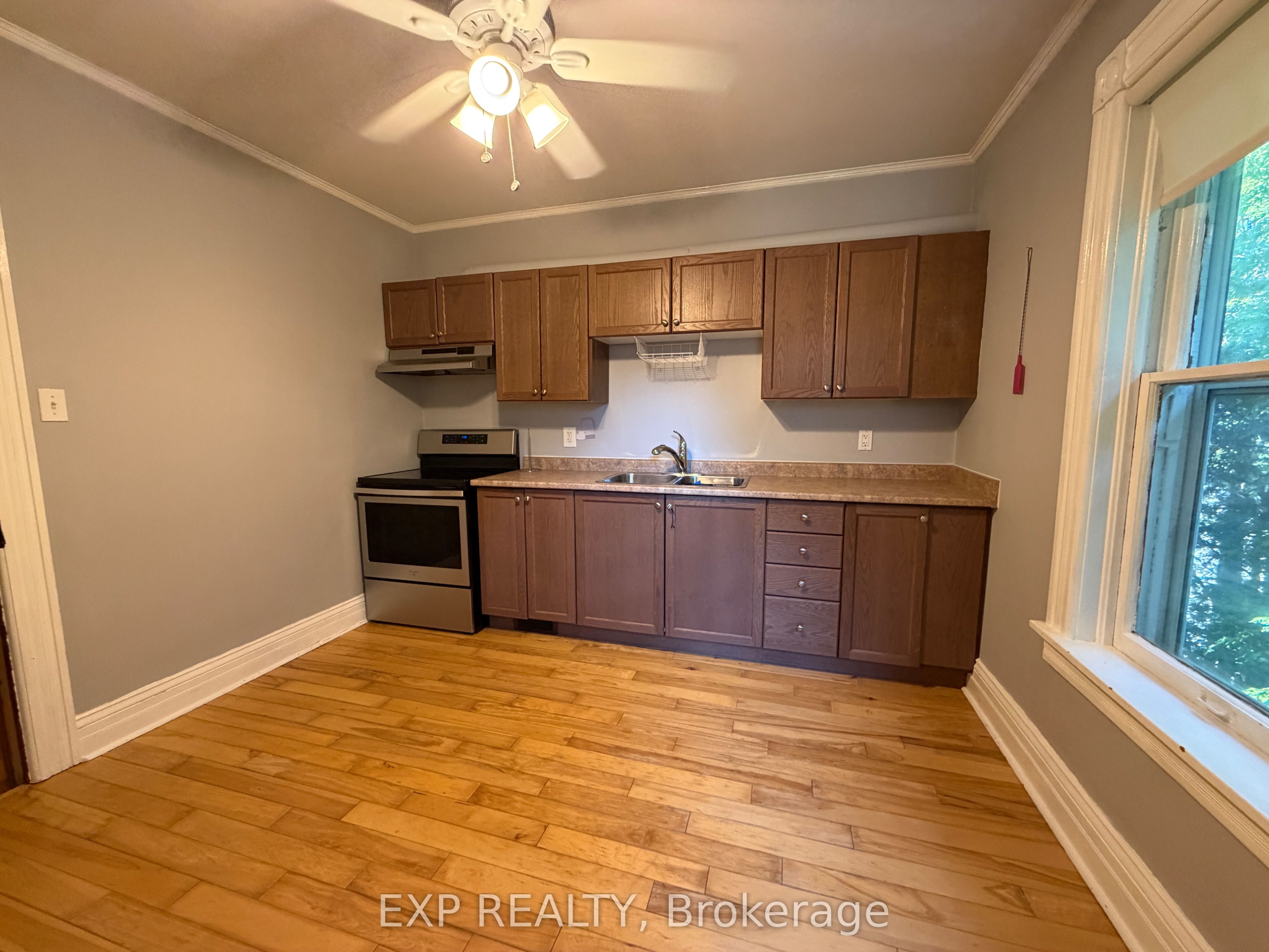 Residential Lease in Orangeville 5