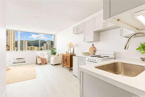 apt-1401-1560 Kanunu St, Honolulu, HI, 96814-3205 | Card Image