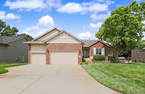4403 N Cimarron St, Wichita, KS, 67205-8620 | Card Image