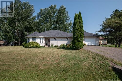 6 Twilight Ave, Salisbury, NB, E4J2S6 | Card Image