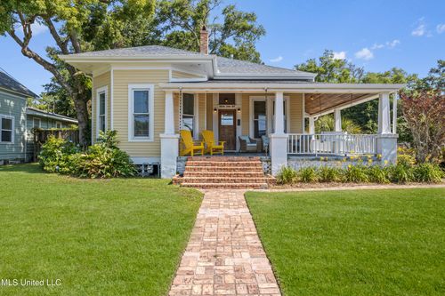 1628 2nd St, Gulfport, MS, 39501-2135 | Card Image