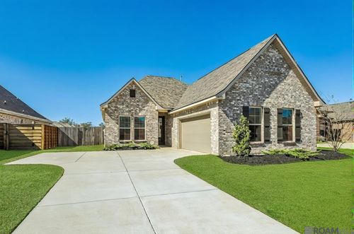 41177 Coastline Ave, Gonzales, LA, 70737-8638 | Card Image