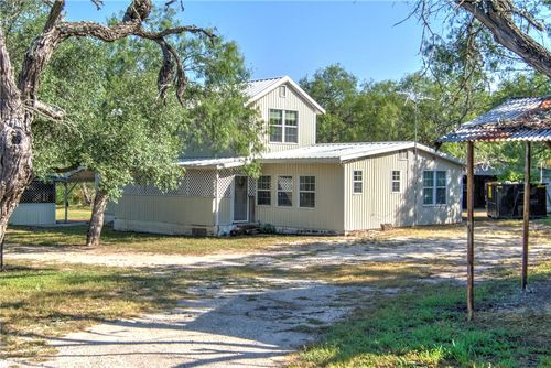 118 Island Dr, Lake City, TX, 78368-9429 | Card Image