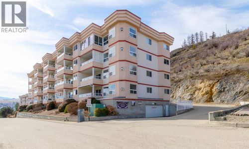 302-3808 35 Ave, Vernon, BC, V1T2T9 | Card Image