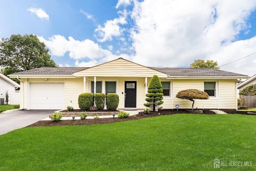 14 Forest Park Ter, Monroe, NJ, 08831-8546 | Card Image