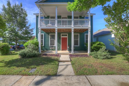 201 Trestle Tree, San Marcos, TX, 78666-4270 | Card Image