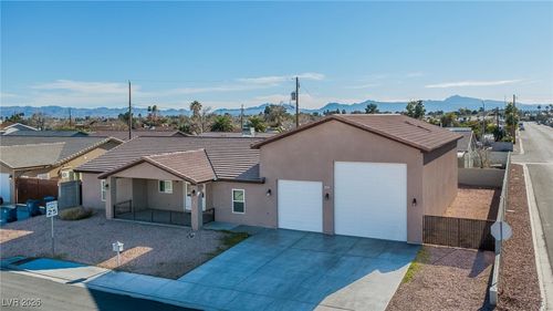 4615 E Saint Louis Ave, Las Vegas, NV, 89104-6031 | Card Image