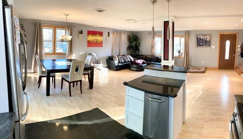 188-188 Middlesex Ave, Medford, MA, 02155-5022 | Card Image