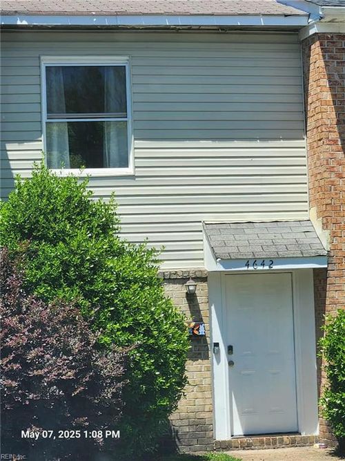 4642 Greenwood Drive, Portsmouth, VA, 23701 | Card Image