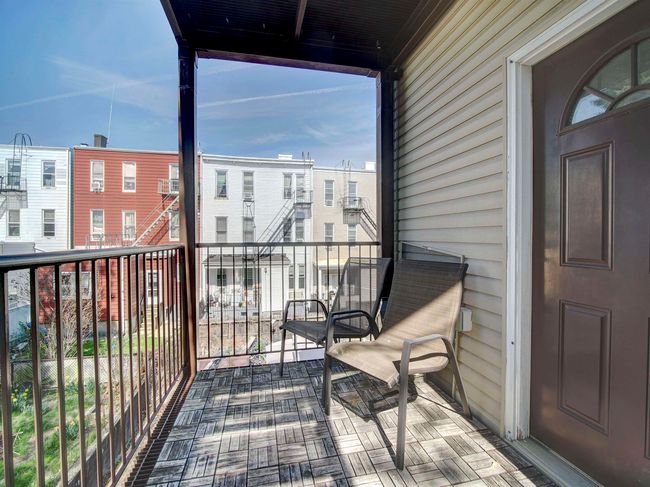 APT-2 - 517 19 Th St, Condo with 3 bedrooms, 2 bathrooms and null parking in Union City NJ | Image 16