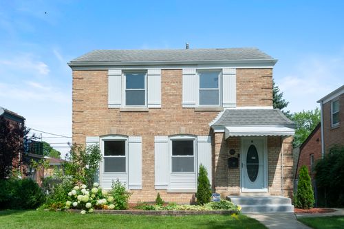 6711 N Monticello Ave, Lincolnwood, IL, 60712-3715 | Card Image