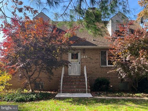 247 Serpentine Dr, Bayville, NJ, 08721-3261 | Card Image