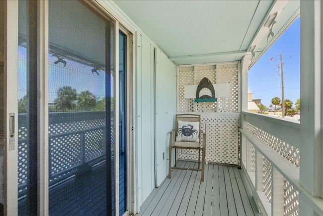 511 1 St St, Townhouse with 2 bedrooms, 2 bathrooms and null parking in CEDAR KEY FL | Image 34