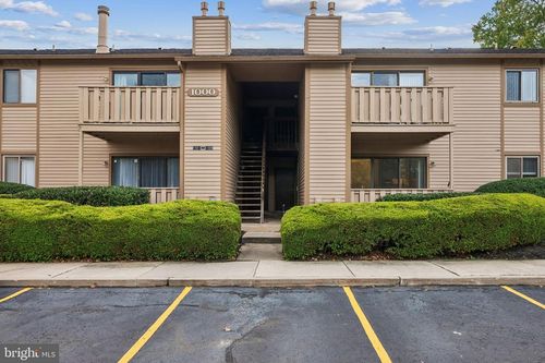 1001 Woodhollow Dr, MARLTON, NJ, 08053-1058 | Card Image