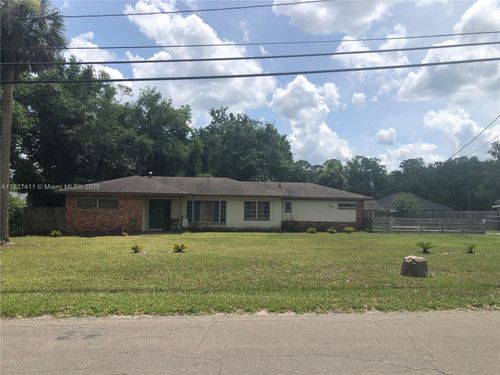510 Laura St, Starke, FL, 32091-4024 | Card Image