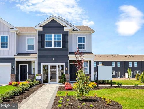 250 Hermosa Dr, Egg Harbor Township, NJ, 08234-3124 | Card Image