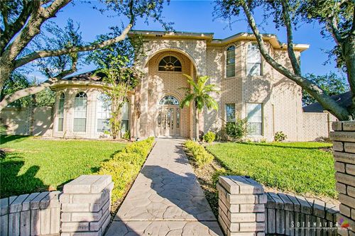 3606 N 34th Ln, McAllen, TX, 78501-6361 | Card Image