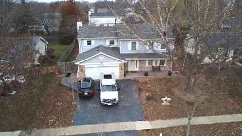 1730 Tanglewood Dr, Algonquin, IL, 60102-3927 | Card Image