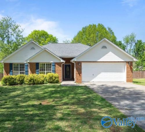 113 Garden Brook Dr, Madison, AL, 35758-7873 | Card Image