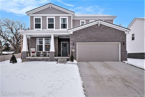5014 Shoreham Circle, Independence Charter Township, MI, 48346 | Card Image