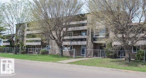 5328 54 St, Cold Lake, AB, T9M1W1 | Card Image