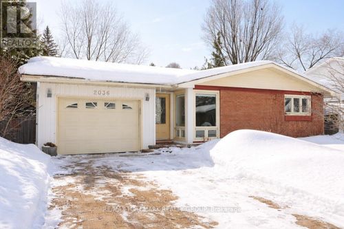 2036 Kings Grove Cres, Gloucester, ON, K1J6G1 | Card Image