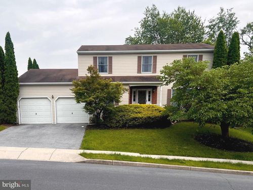 28 Willow Way Dr, ENOLA, PA, 17025-2094 | Card Image