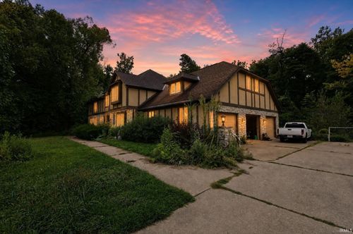 7601 S Nantucket Woods Ct, Terre Haute, IN, 47802-9037 | Card Image
