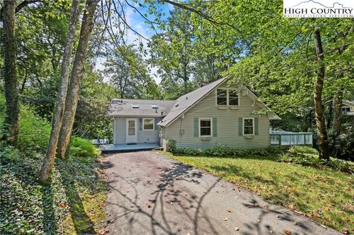 171 Jenny Ln, Boone, NC, 28607-7904 | Card Image