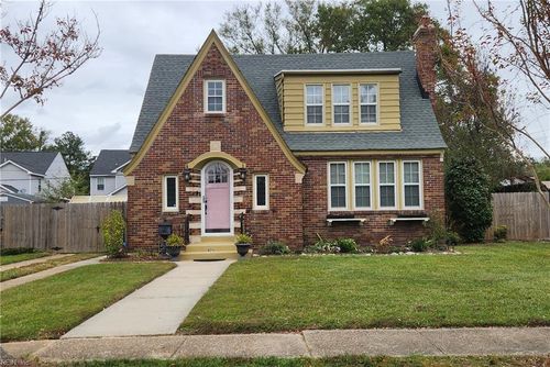 420 Rockbridge Rd, Portsmouth, VA, 23707-2323 | Card Image