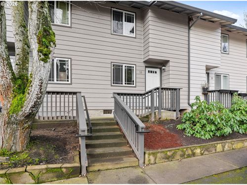 apt-18-29650 Sw Courtside Dr, Wilsonville, OR, 97070-7482 | Card Image