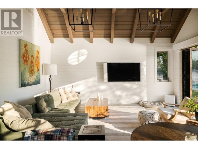 12407 Coldstream Creek Rd, House other with 7 bedrooms, 10 bathrooms and 18 parking in Coldstream BC | Image 15