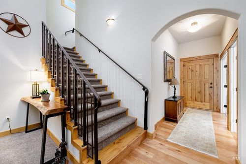 4894 N Ellicott, Garden City, ID, 83714 | Card Image