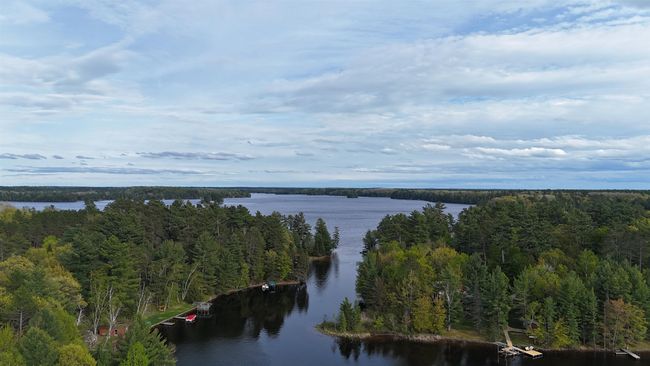 12711 Wind Point Rd, House other with 3 bedrooms, 2 bathrooms and null parking in MANITOWISH WATERS WI | Image 7