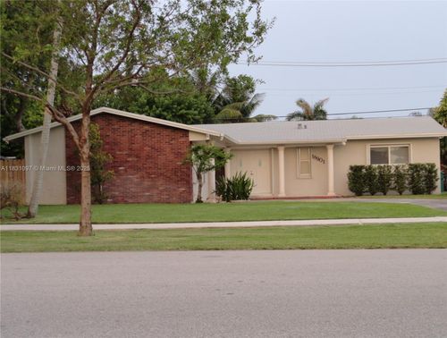 18901 Sw 97th Ave, Cutler Bay, FL, 33157-7830 | Card Image