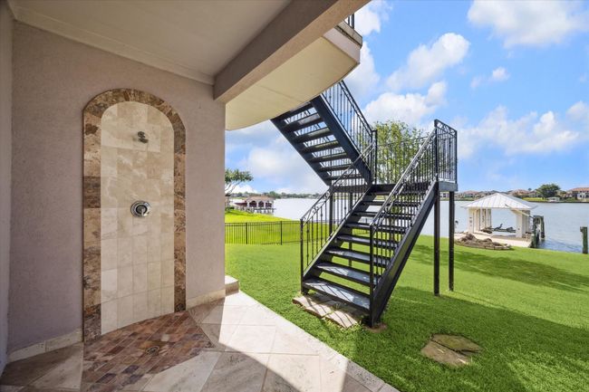 1818 Ray Shell Ct, House other with 5 bedrooms, 7 bathrooms and 5 parking in Seabrook TX | Image 46