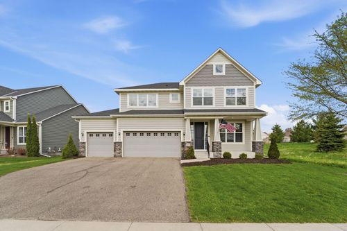 4042 Grand Chevalle Pkwy, Chaska, MN, 55318-2684 | Card Image