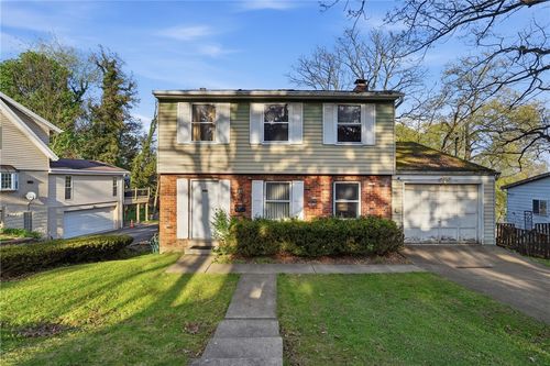 7730 Oak St, Pittsburgh, PA, 15237-2027 | Card Image