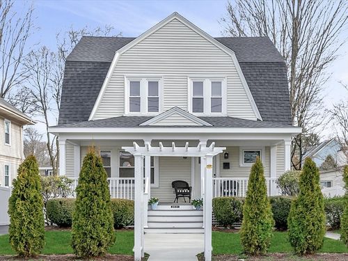 2031 Commonwealth Ave, Auburndale, MA, 02466-2005 | Card Image